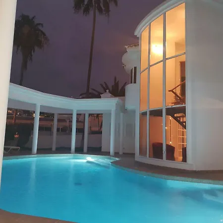 فيلة Casa Palmeras